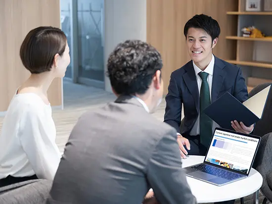 アクセス良好な新設オフィス！ランチや仕事帰りの予定にも便利な立地です