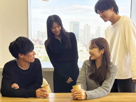 周りの人と切磋琢磨しながら業務に向き合える◎