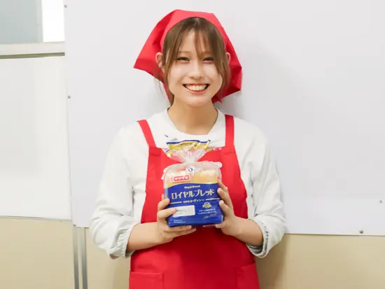 1日4食提供＆パン無料！格安で温かいメニューが食べられる、キレイな社員食堂も完備しています♪