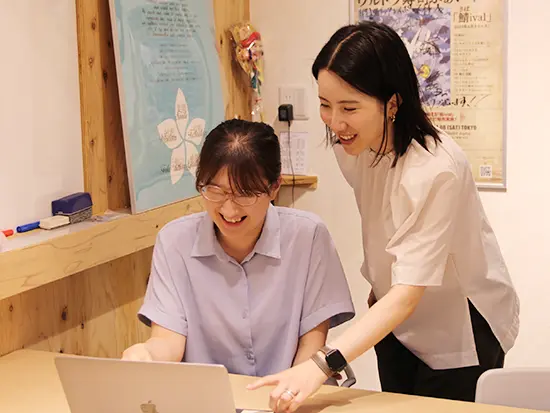 女性社員が多数活躍中！気軽にコミュニケーションの取れるメンバーがたくさんいます◎