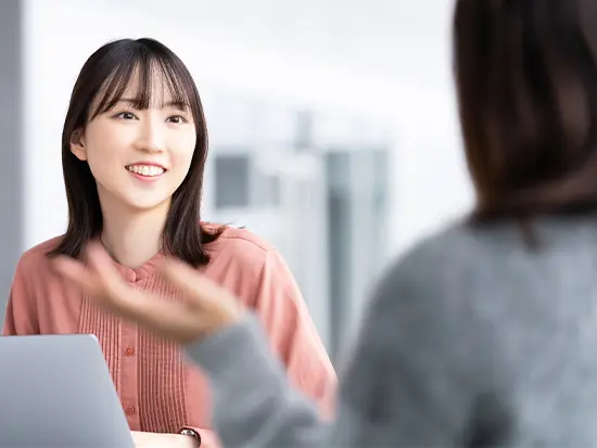 年間休日135日・完全週休2日制で残業もほぼなし。自分の時間や家族との生活を大切にできる環境です。