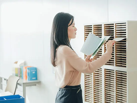 入社後は研修から始めます。教室運営スキル、教える力、事務スキルは後からしっかりと身に付きます。