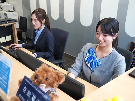 来店されたお客様の受付、データ入力などをお任せします。