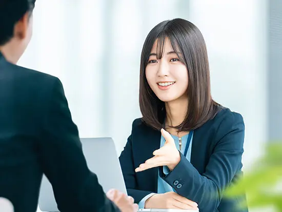 京友禅から受け継ぐモノづくりを多くの企業から評価いただき、大手メーカーとも数多く取引を行っています。