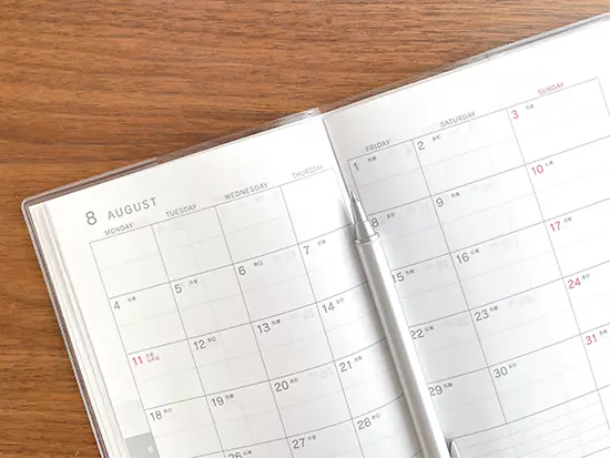 残業は月10時間程度。無理に長時間仕事をするのではなく、余裕を持ったスケジュールで働きます。