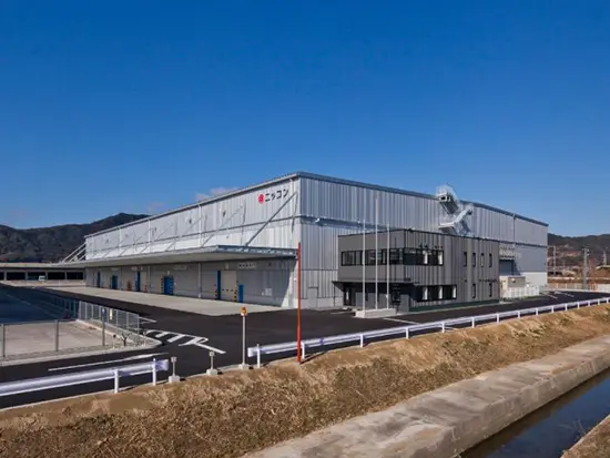 全国に89の事業所を展開。東京ドーム約35個分の物流倉庫を有するスケール感が強みです。