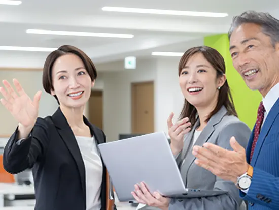 21世紀における広告情報文化産業の確立を目標として日々活躍しています。