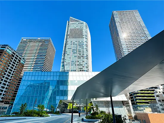 【虎ノ門ヒルズ駅直結／虎ノ門ヒルズ森タワー本社勤務】