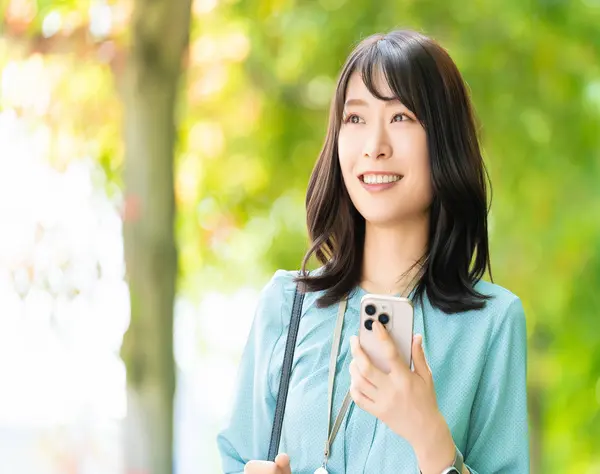 【総務】月給25万円以上／在宅勤務OK／残業月20時間／年間休日120日