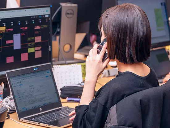 入社後は1ヶ月の基礎研修＋先輩によるOJTをご用意！IT業界が初めての方も安心してスタートできます♪