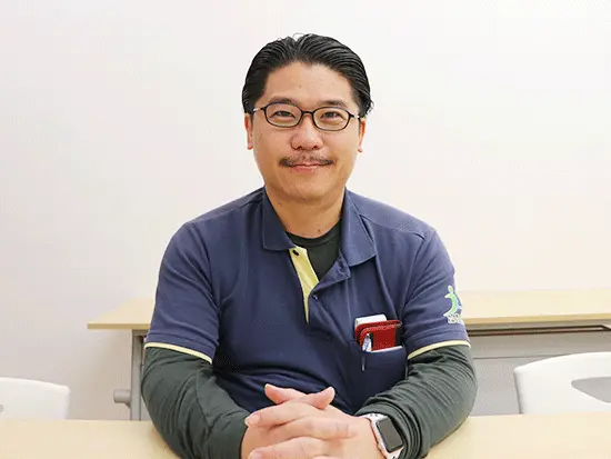 自分が生まれ育った地域に恩返しがしたい。 そんな思いを胸に当院を2014年に開設しました。（院長　菊岡）