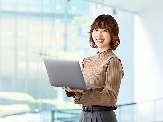 女性人事Hさん（元エンジニア）からの会社紹介