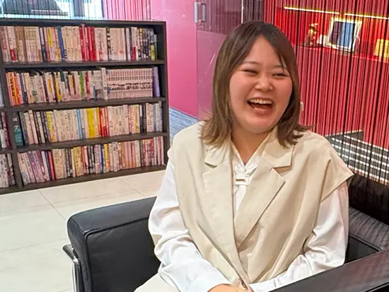 上京と事務デビューを一緒にかなえられました！