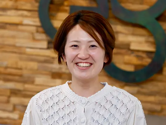 会議も雑談も盛り上がる、自然体で働ける職場です