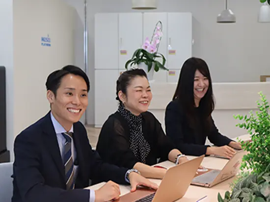 前職給与をしっかり保障◎安定収入を実現◎