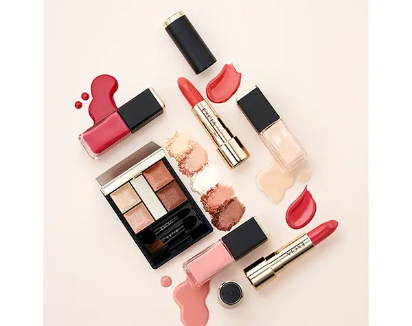 美容部員*未経験OK*研修/社割有*同期入社多数*月残業約2.1h