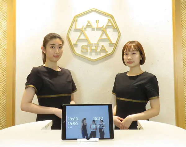 ヨガ・ピラティススタジオの受付兼インストラクター*未経験OK*レッスン無料