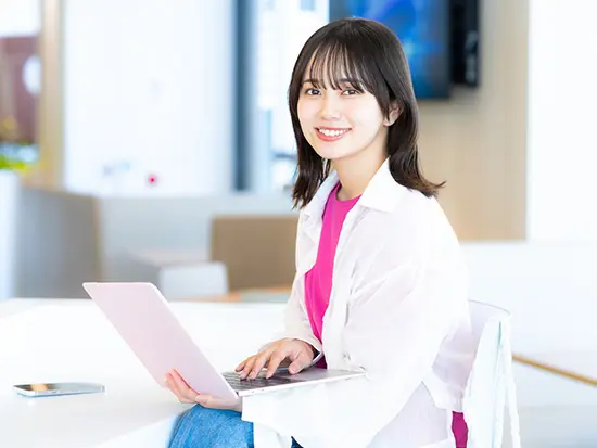 社員B｜細かいルールがないのが嬉しいポイントです