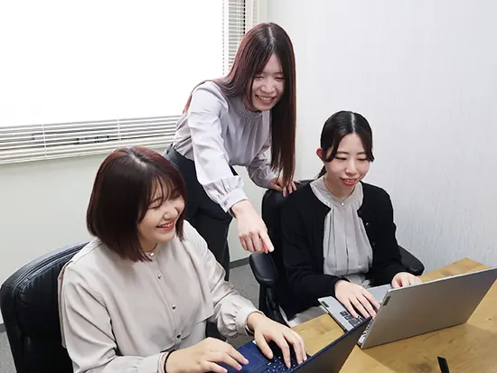 チームワーク抜群！おせっかいなくらい温かい社風