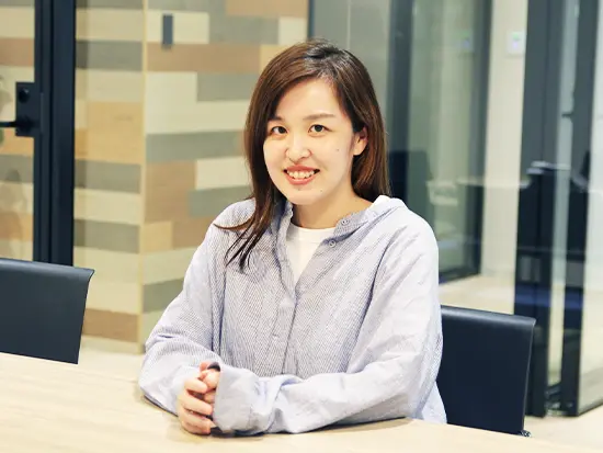 お客様と関わる喜びも味わえるオフィスワーク