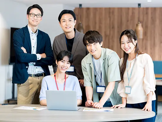 営業から事務へ転身。資格を活かし理想の働き方を実現