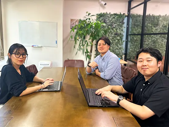 同期の存在と手厚い研修で未経験からキャリアアップ