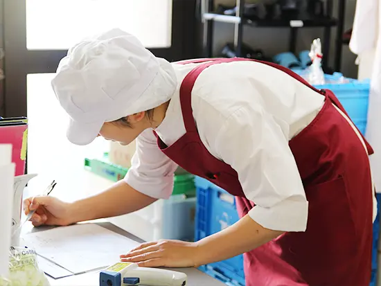 しっかりとした評価制度でキャリアアップも可能♪