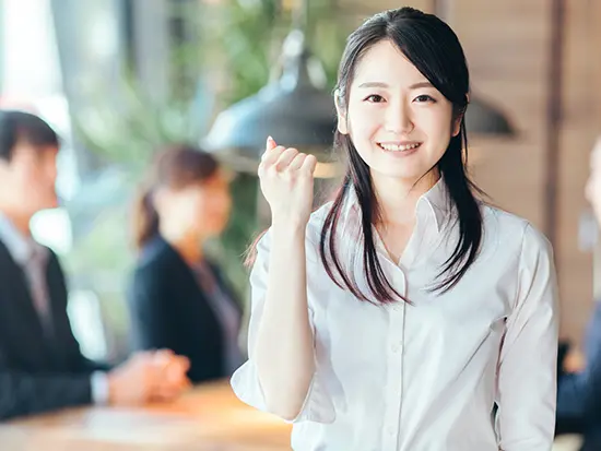 お話し好きが活きる！意見を出し合う挑戦的なチーム