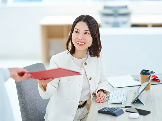 「報告書が役立つ」の声がやりがいです（先輩社員）