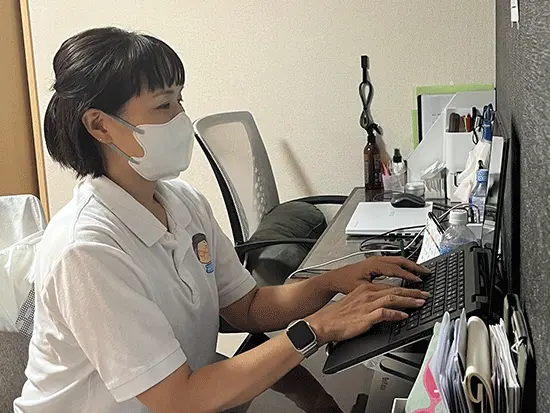 訪問マッサージをバックオフィスから支えるお仕事。