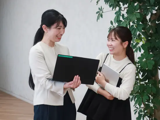 先輩社員がしっかり寄り添ってくれます♪