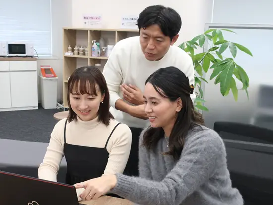 イチから業務を覚えられるだけでなく、将来も安心♪