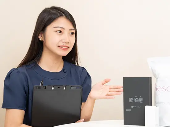 アパレル店員から美容業界へ。憧れを叶えた先輩の声