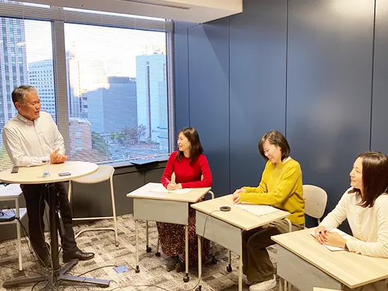 世界を動かす海運の現場に携われる魅力があります。