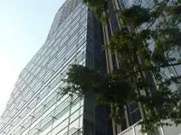 オフィスを移転しました！話題のスポットで通勤にも便利