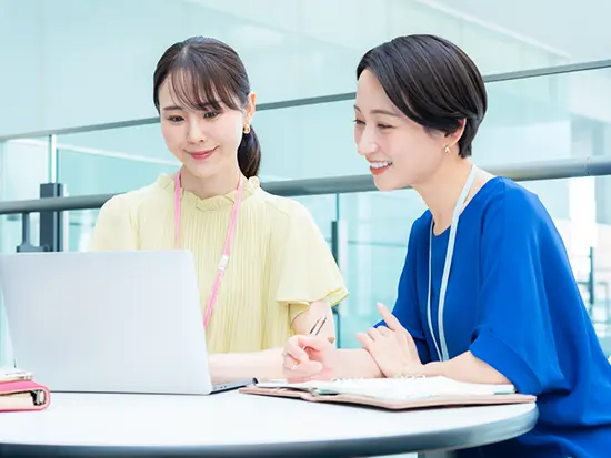 少人数だからこそ、温かいチームワークのなか働ける