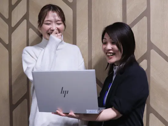 東証上場Gの安定基盤があるから、不安なく働けます。