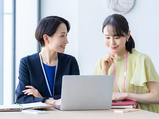 同世代が多いから、安心して仕事をスタートできる*＊