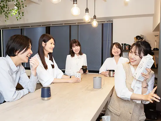 本音を言い合える飾らない関係性。（27歳入社3年目）