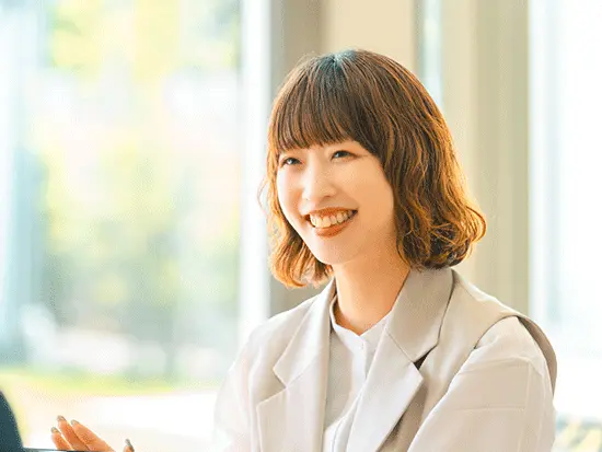 「人に何かを＋する」社名に込められた想い。