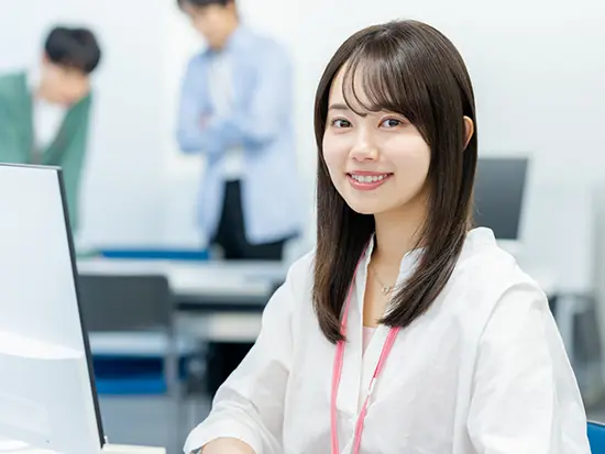 チームで助け合い、喜びを分かち合える仕事です♪