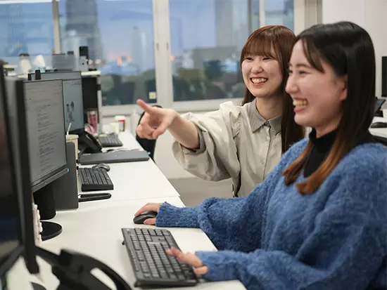 様々なバックグラウンドを持つ先輩社員が活躍中！