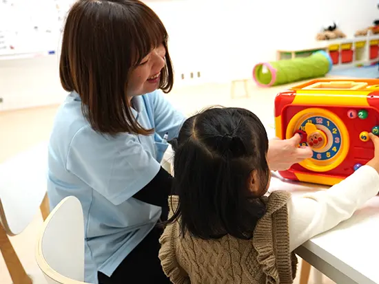 働きながら資格取得ができる！確実なステップアップ