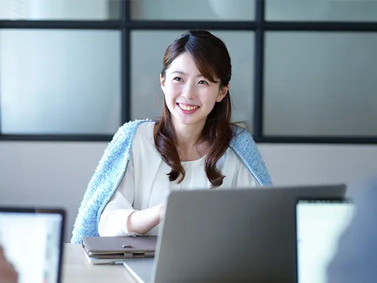 ＜社員の「本音」に向き合い、離職率を大幅改善＞