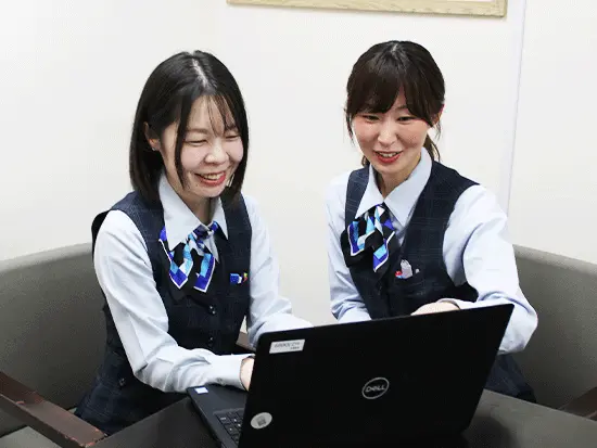 連休もOK♪未経験スタートを支え合う温かい雰囲気