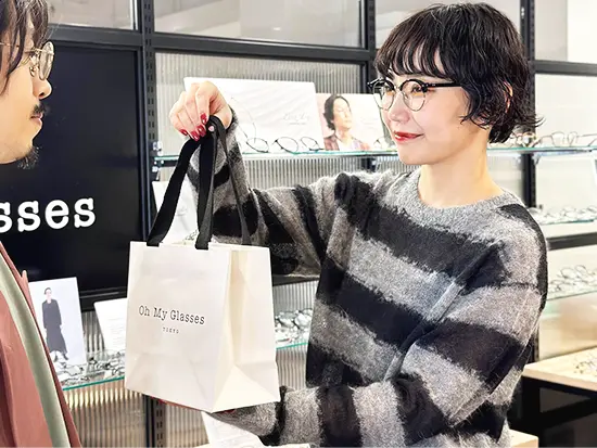 【ファッションアイテム】としてのメガネをSNSで発信