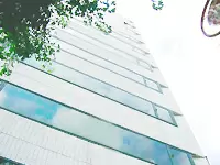 【勤務先】最寄りは新宿駅各線。オフも充実できますよ◎