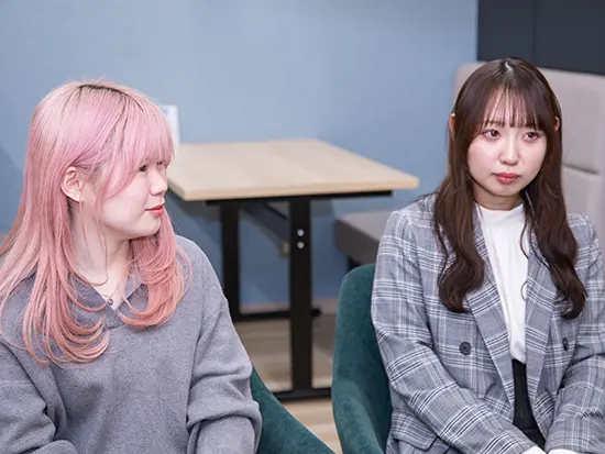 同年代の女性が多く、居心地の良い人間関係です！