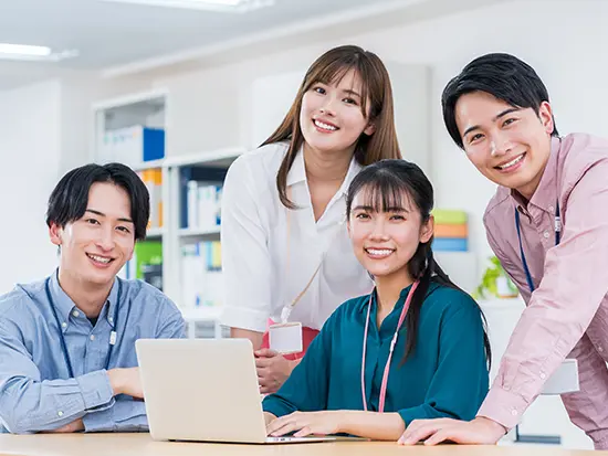 多様なバックグラウンドを持つ仲間たち♪