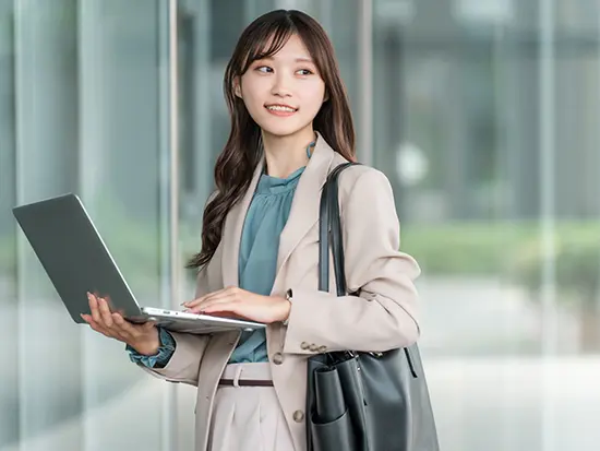 腰を据えて働き続けられる、充実の制度・環境♪